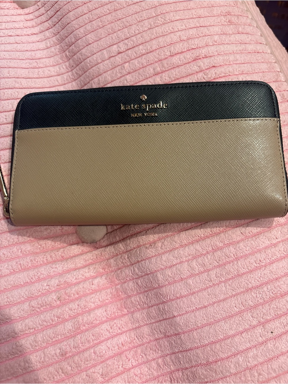kate spade two-tone black and taupe zip-around wallet